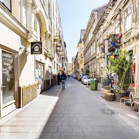 K10 - Kazinczy Street Heritage Suite - Best Location By Bqa Budapest Esterno foto